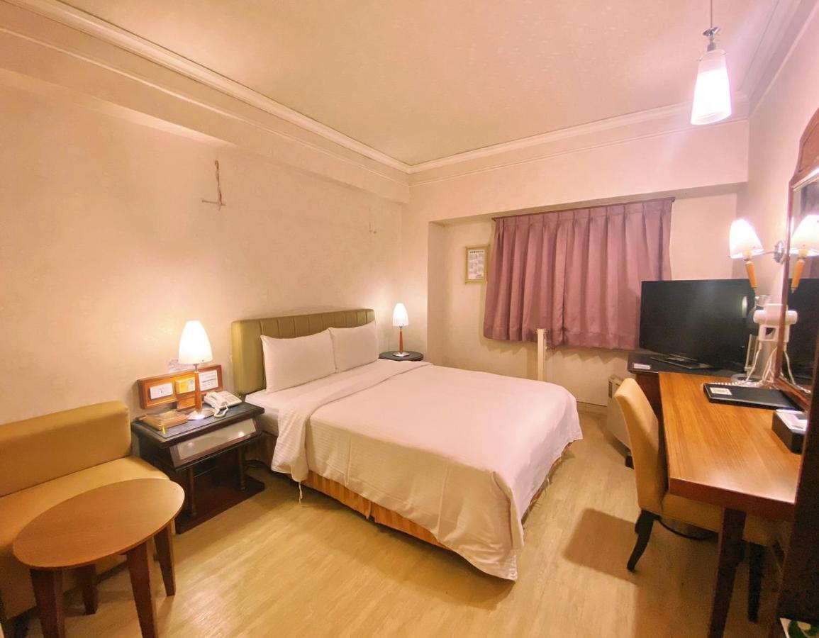 種子商旅 Hotell Kaohsiung Exteriör bild