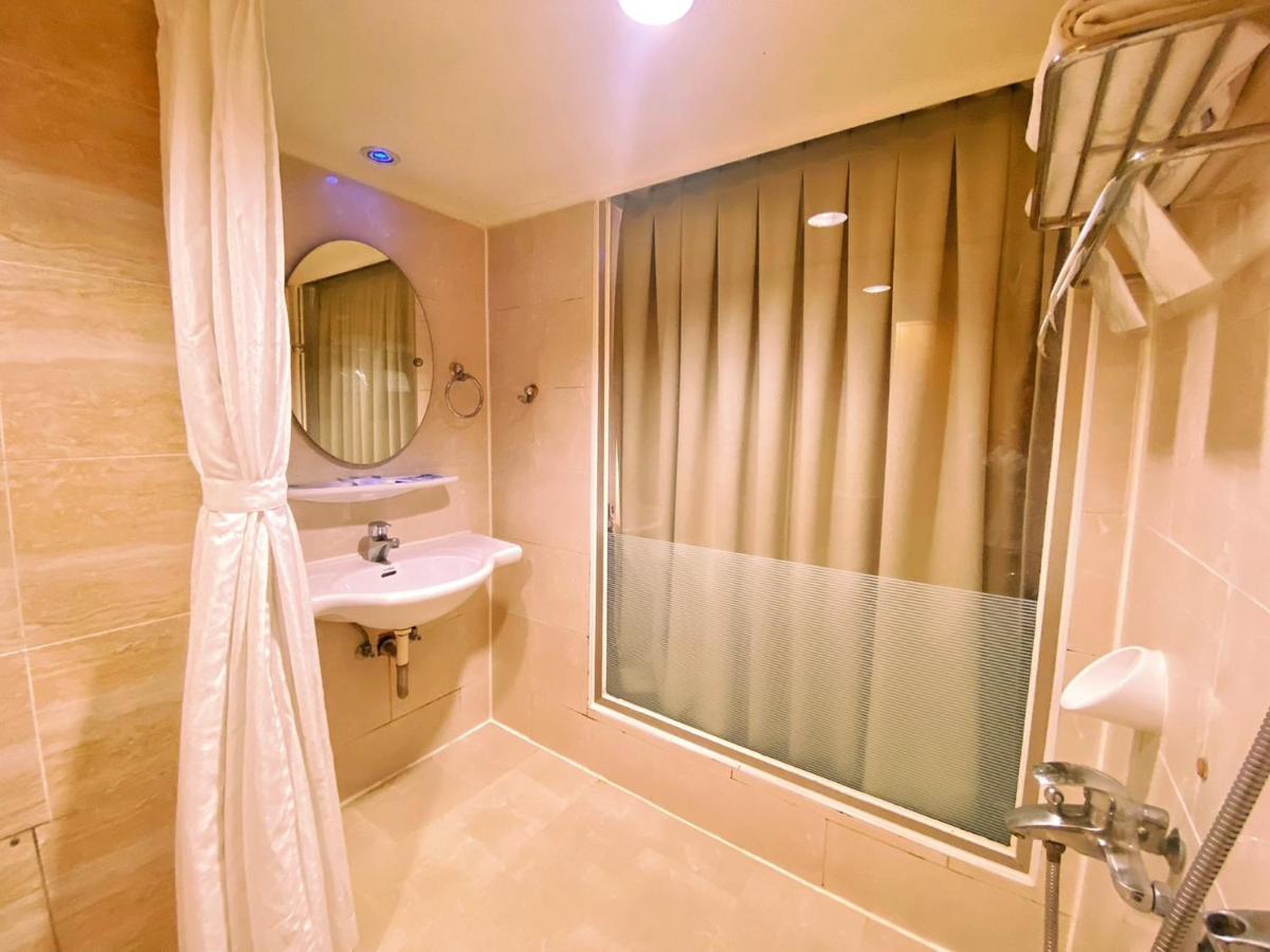 種子商旅 Hotell Kaohsiung Exteriör bild