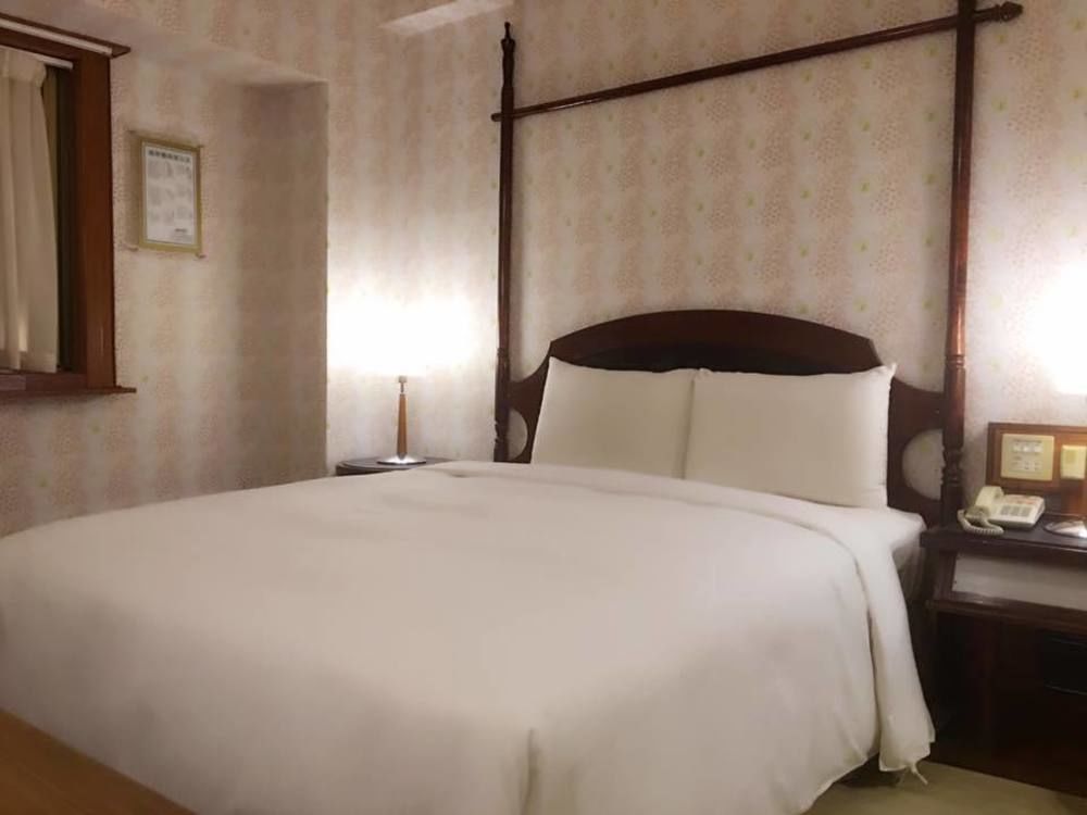 種子商旅 Hotell Kaohsiung Exteriör bild