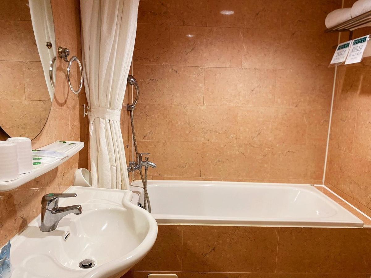 種子商旅 Hotell Kaohsiung Exteriör bild